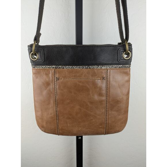 The Sak Kendra Crossbody Purse Distressed Two-Tone Brown Leather Messenger Bag - Picture 3 of 8